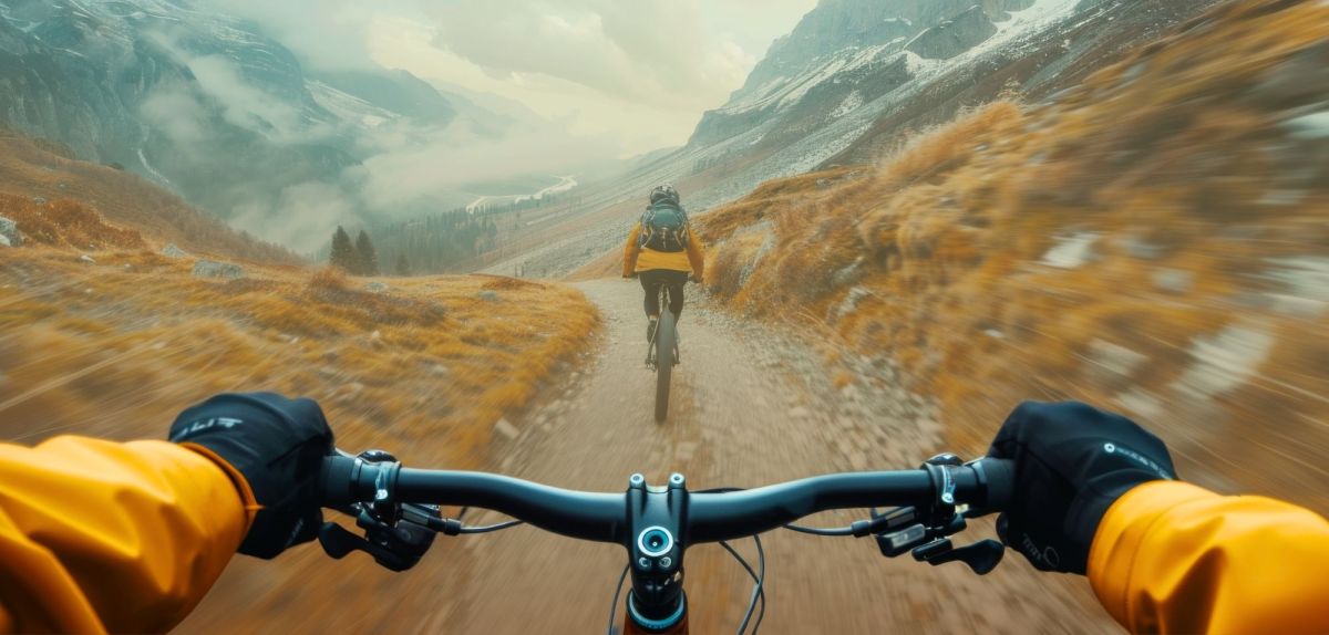 POV einer Person auf einem Gravelbike