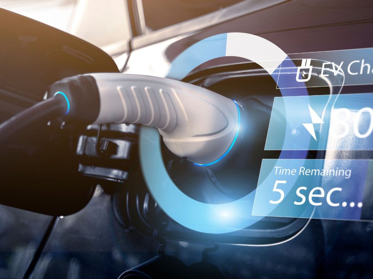 Elektroauto beim Laden.