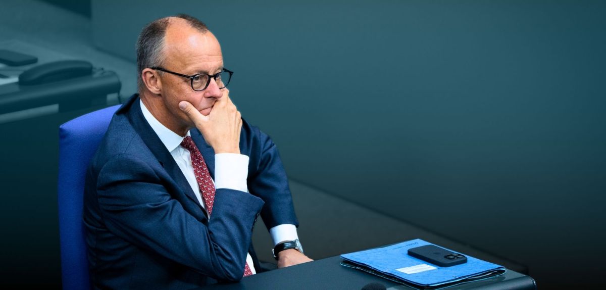 Friedrich Merz auf der Regierungsbank im Deutschen Bundestag (08. Juli 2025)
