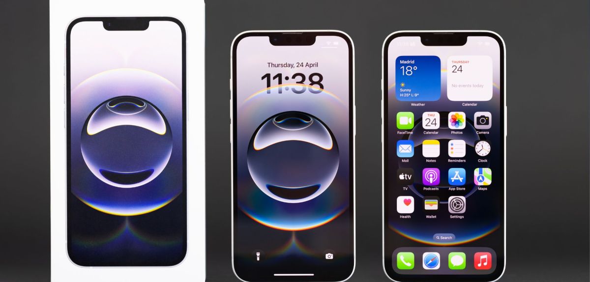 iPhone 16e