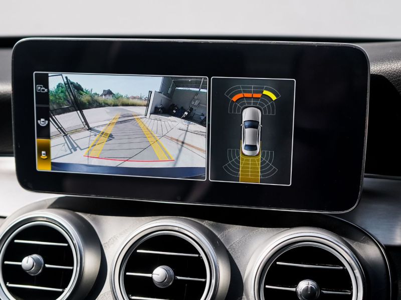 Display einer Rückfahrkamera in einem Auto