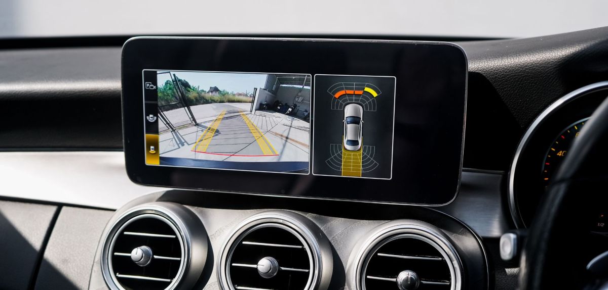 Display einer Rückfahrkamera in einem Auto