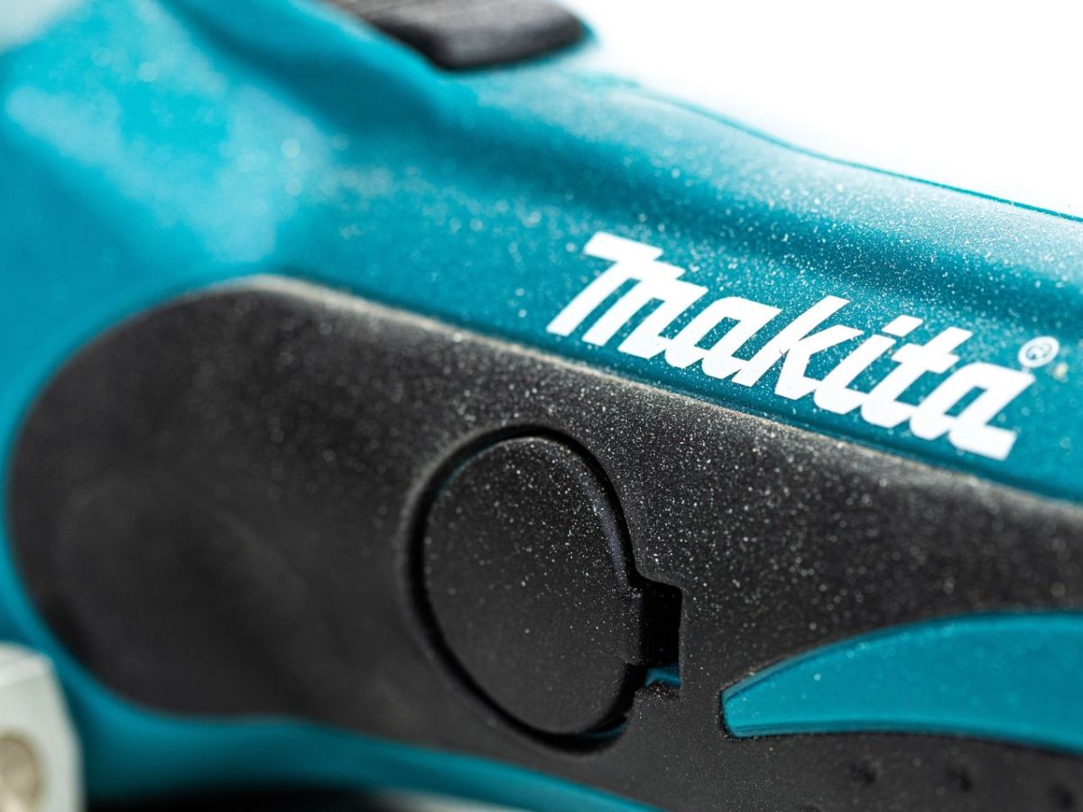 Makita-Akku-Winkelschleifer im Amazon-Deal: Sichere dir jetzt satte 26 Prozent Rabatt