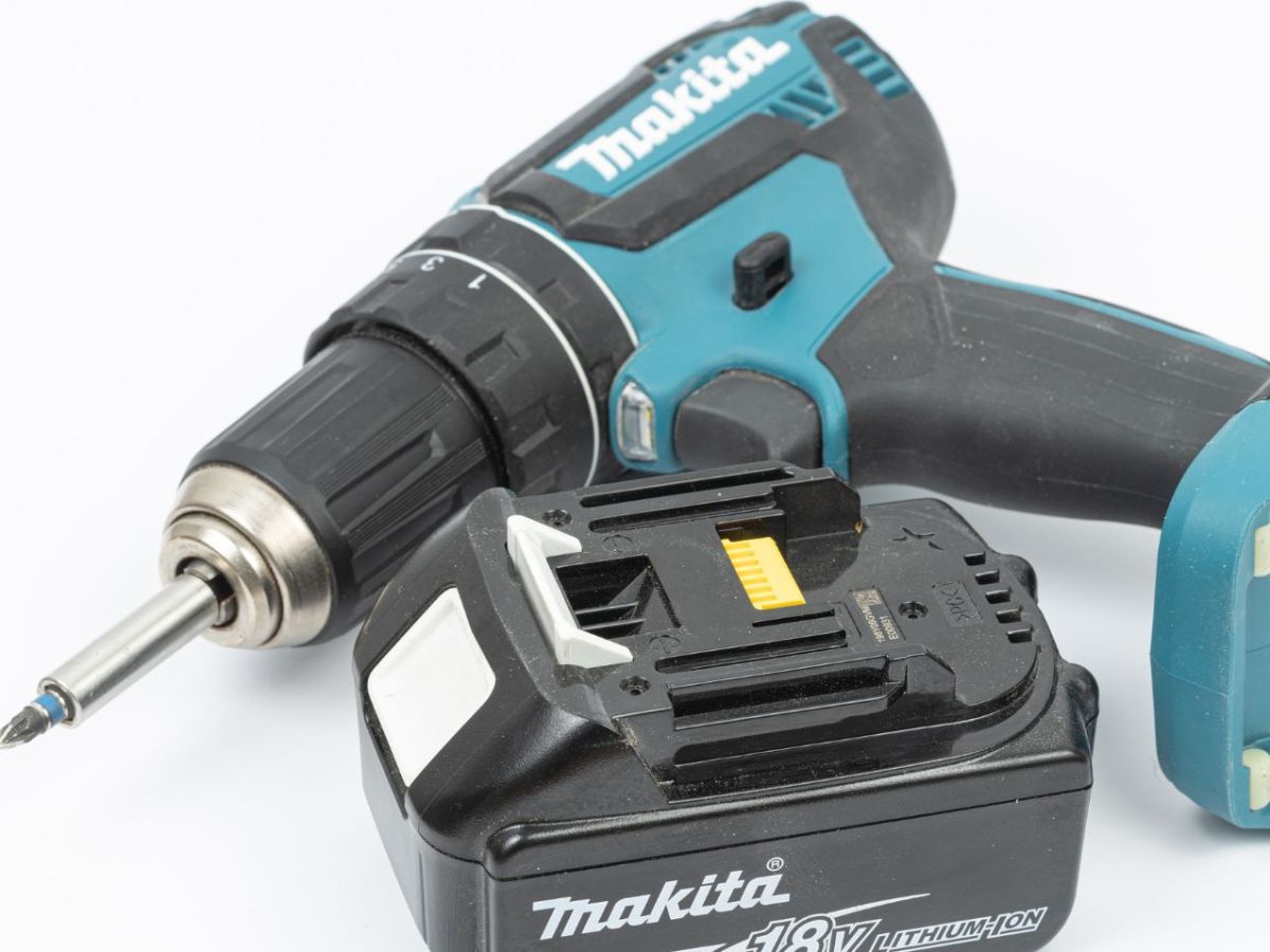 Makita-Akku zum Spitzenpreis: Amazon schenkt dir jetzt 30 Prozent Rabatt