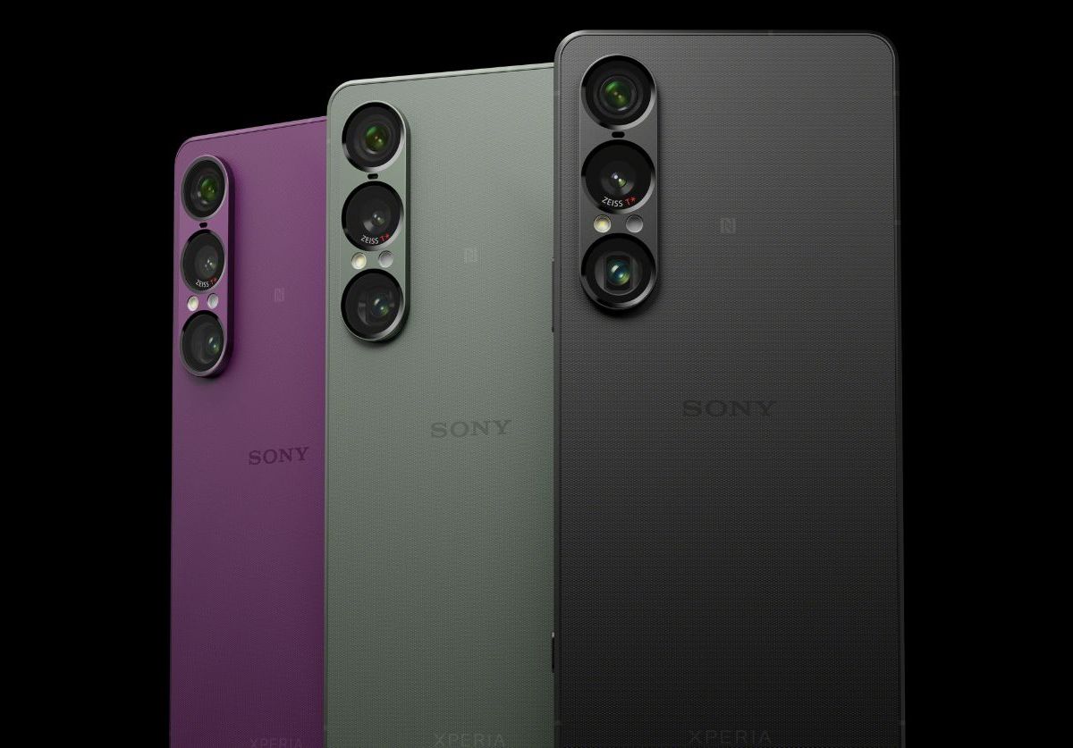 Drei Sony Xperia 1 VII in verschiedenen Farben.