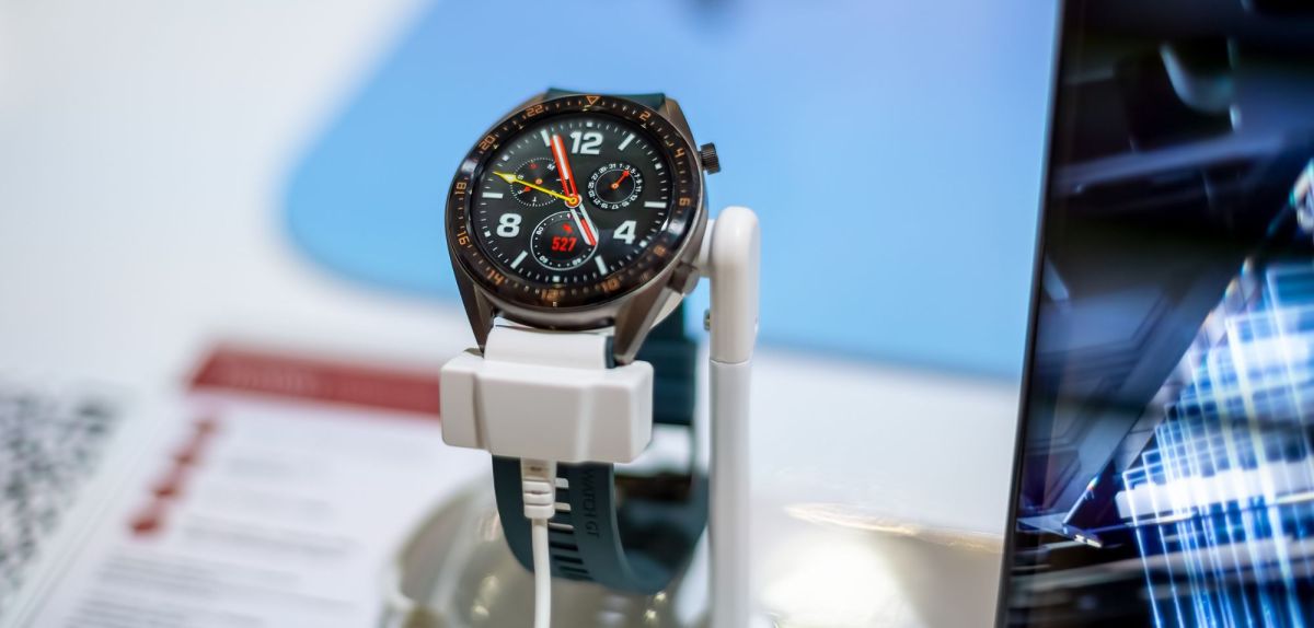 Hochwertige Smartwatch von Huawei im Angebot: Amazon schenkt dir 26 Prozent