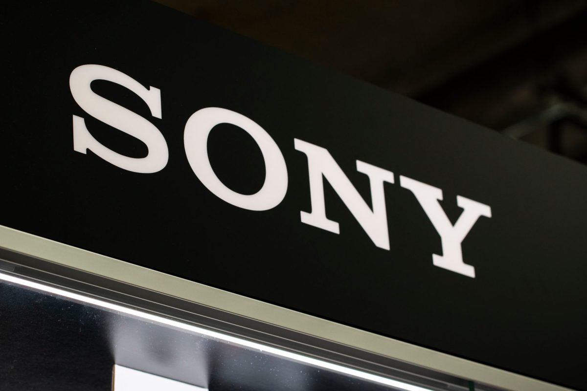 Logo von Sony auf einem schwarzen Hintergrund